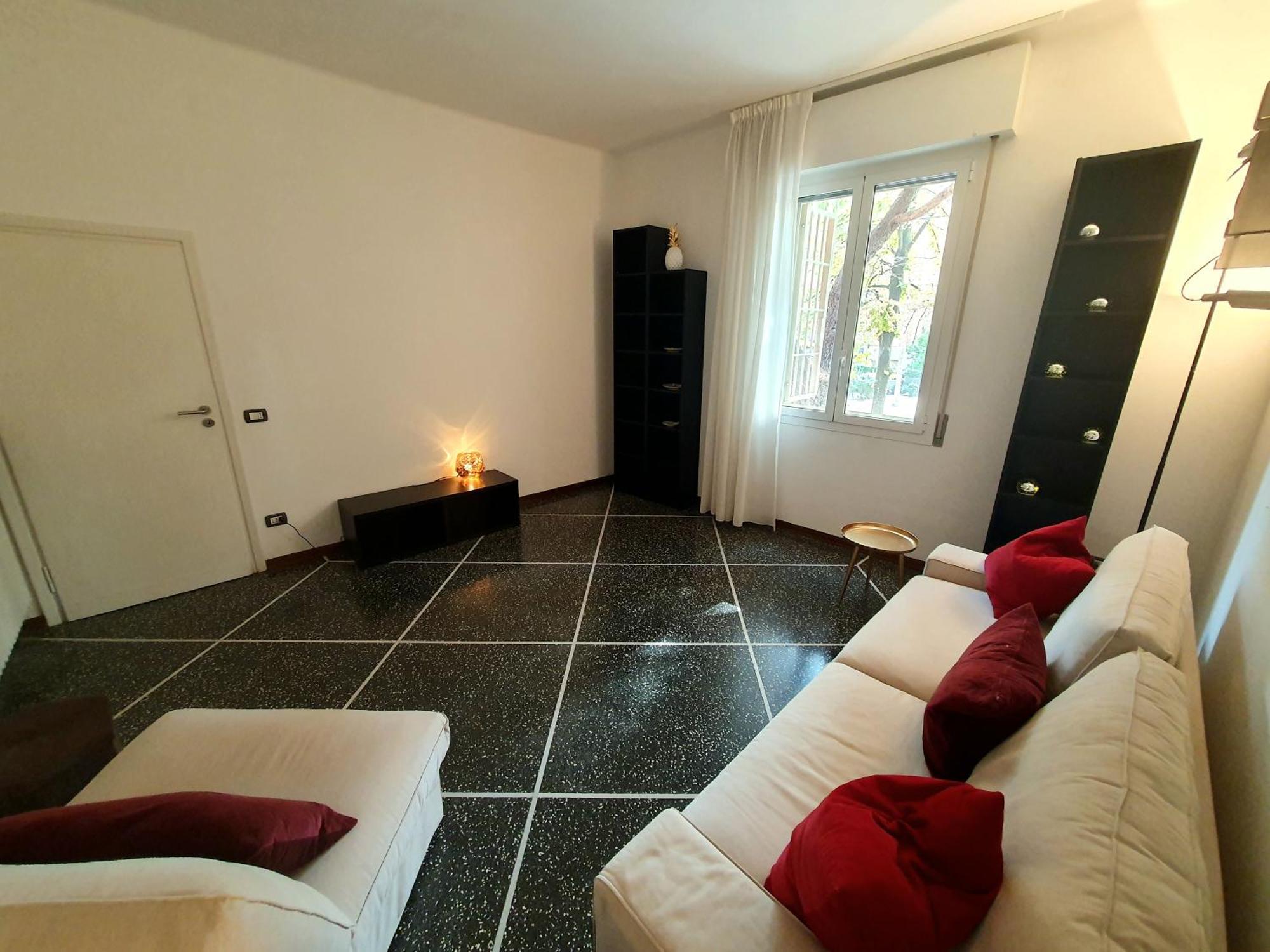Spacious Three-Room Apartment In Saragozza Bolonia Exterior foto