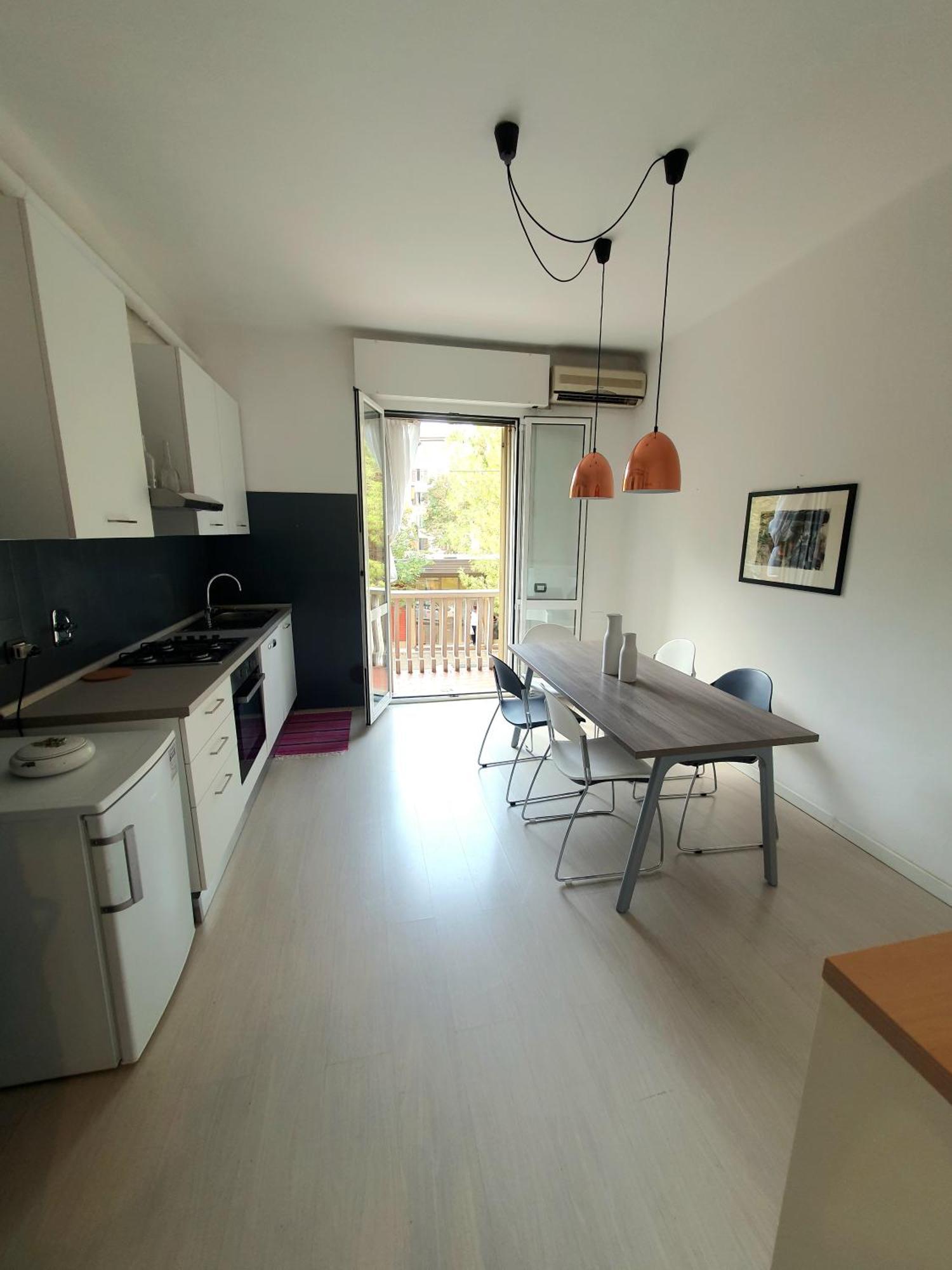 Spacious Three-Room Apartment In Saragozza Bolonia Exterior foto